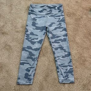 Athleta Girl Capri Leggings